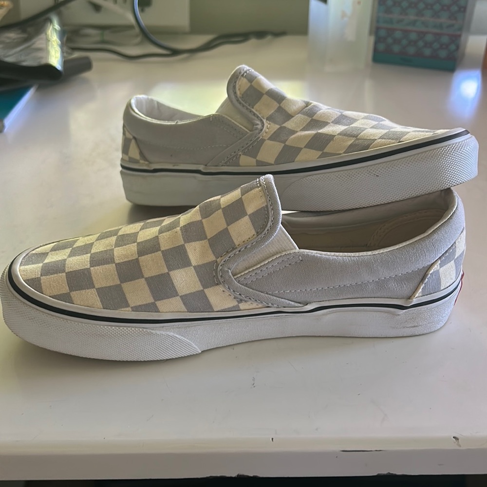 Cream/Grey checkered VANS Size 6.5
